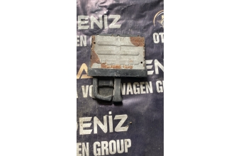 1J0858601 Volkswagen golf 4 ön konsol (göğüs)açılır-kapanır bardaklık