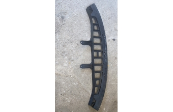 1P0807929C 2006 - 2012 model Seat Leon Mk2 (1P) araçların ön tampon alt plastik desteğini (tampon alt karlığı/braketi)