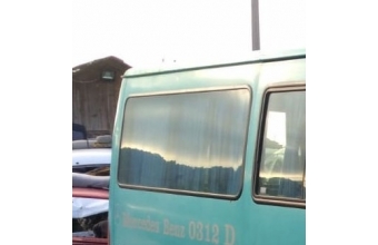 2000 model mercedes benz sprinter 312d 2.9 çıkma sağ arka cam.