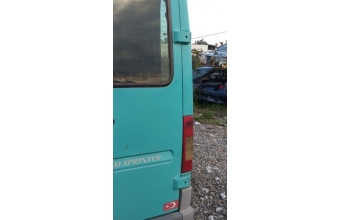 2000 model mercedes benz sprinter 312d 2.9 çıkma sağ bagaj kapağı menteşesi.