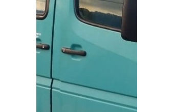 2000 model mercedes benz sprinter 312d 2.9 çıkma sağ ön kapı kolu.
