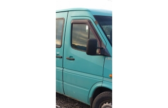 2000 model mercedes benz sprinter 312d 2.9 çıkma sağ ön kapı.
