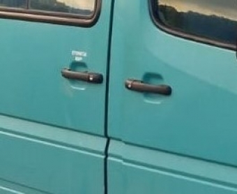 2000 model mercedes benz sprinter 312d 2.9 çıkma sağ takım kapı kolu.
