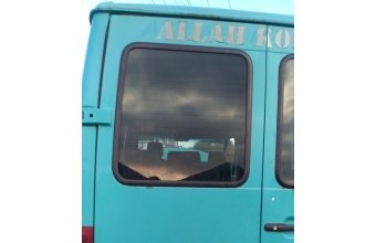 2000 model mercedes benz sprinter 312d 2.9 çıkma sol bagaj camı.