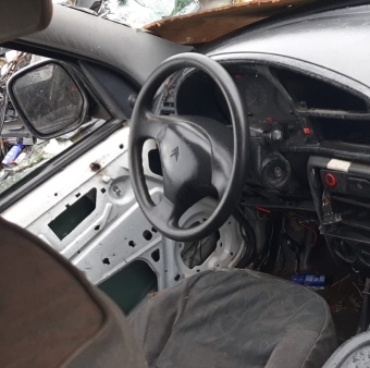 2000 model peugeot partner 1.9 d çıkma direksiyon kutusu