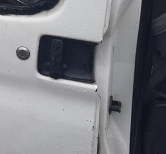 2000 model peugeot partner 1.9 d çıkma sağ sürgü kapı kilidi