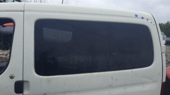 2000 model peugeot partner 1.9 d çıkma sol arka cam