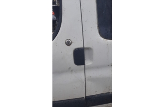 2000 model peugeot partner 1.9 d çıkma sol ön kapı kolu