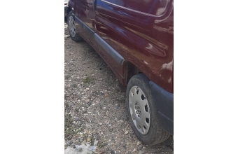 2000 model peugeot partner 1.9 dizel klimalı çıkma sol takım jant lastik