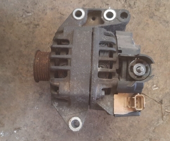 2001 2006 model ford fiesta çıkma şarj dinamosu