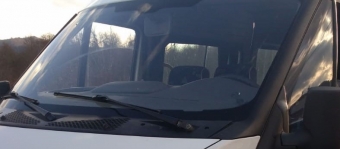 2001 2006 model ford transit 650l çıkma ön cam
