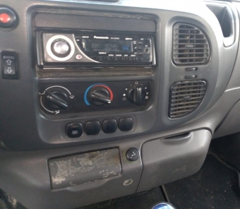 2001 2006 model ford transit 650l çıkma orta kontrol paneli
