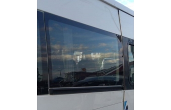 2001 2006 model ford transit 650l çıkma sağ arka cam
