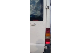 2001 2006 model ford transit 650l çıkma sağ bagaj kapağı menteşlesi