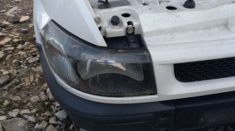 2001 2006 model ford transit 650l çıkma sağ far