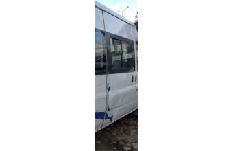 2001 2006 model ford transit 650l çıkma sağ sürgülü kapı