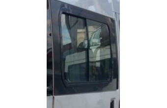 2001 2006 model ford transit 650l çıkma sağ sürgülü kapı camı