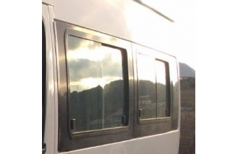 2001 2006 model ford transit 650l çıkma sol yan camlar