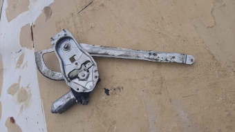 2001 2006 model ford transit çıkma sol ön cam krikosu