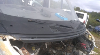 2001 2006 model ford transit v184 çıkma ön cam ızgarası