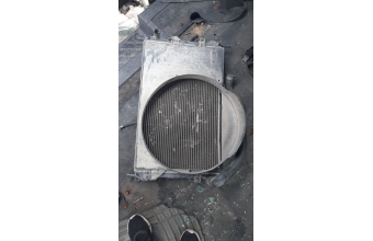 2001 2006 model ford transit v184 çıkma su radyatör fan davlumbaz