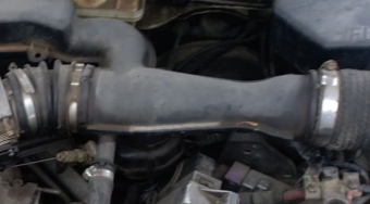 2001 model fiat brava 1.6 16v çıkma hava filtre borusu