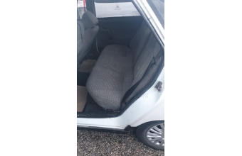 2001 model lada vega 1.5 benzinli çıkma arka koltuk takımı.