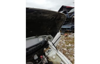 2001 model lada vega 1.5 benzinli çıkma kaput kolu.