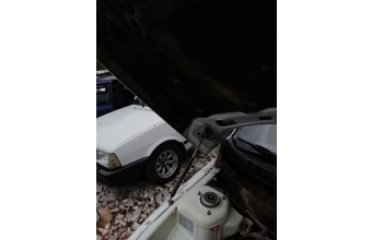 2001 model lada vega 1.5 benzinli çıkma kaput menteşe.