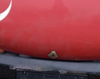 2001 model renault kangoo 1.9 dizel çıkma kaput arma.