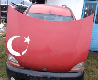 2001 model renault kangoo 1.9 dizel çıkma kaput.