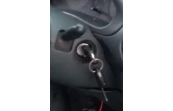 2001 model renault kangoo 1.9 dizel çıkma kontak girişi.