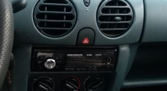 2001 model renault kangoo 1.9 dizel çıkma oto teyp.