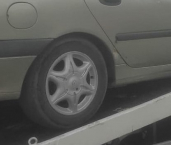 2001 model renault laguna 1 1.8 16v çıkma sağ arka jant lastik