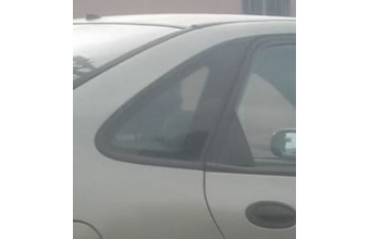 2001 model renault laguna 1 1.8 16v çıkma sağ arka kelebek camı