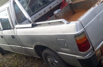 2001 model tata telcoline 4x2 çıkma sol arka çamurluk.