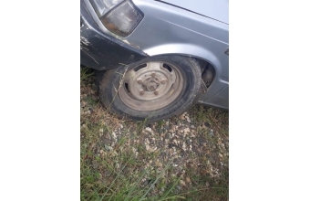 2001 model tata telcoline 4x2 çıkma sol ön jant lastik.