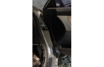 2002 2007 model nissan primera tekno çıkma sağ ön kapı menteşesi