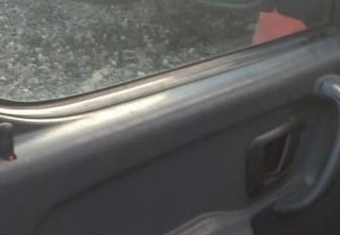 2002 model citroen berlingo 1.9 çıkma sol ön kapı kolçağı.