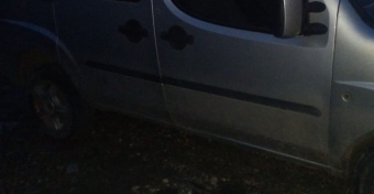 2002 model fiat doblo 1.9 çıkma sağ marşbiyel