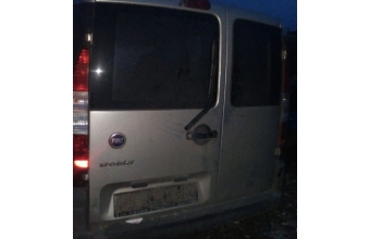 2002 model fiat doblo 1.9 çıkma takım bagaj kapağı