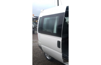 2002 model peugeot expert 1.9 dizel çıkma sağ dolu sürgülü kapı