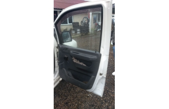 2002 model peugeot expert 1.9 dizel çıkma sağ ön dolu kapı