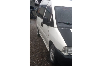 2002 model peugeot expert 1.9 dizel çıkma sağ yan panel