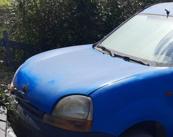 2002 model renault kangoo express 1.9 çıkma motor kaputu