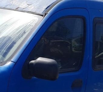 2002 model renault kangoo express 1.9 çıkma sol ön kapı camı