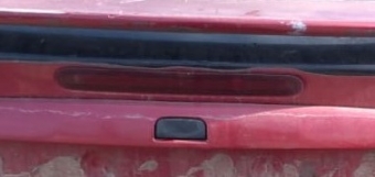 2002 model renault megane 1 coupe çıkma bagaj kapağı lambası