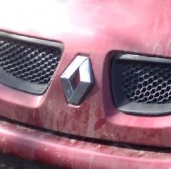 2002 model renault megane 1 coupe çıkma kaput arma