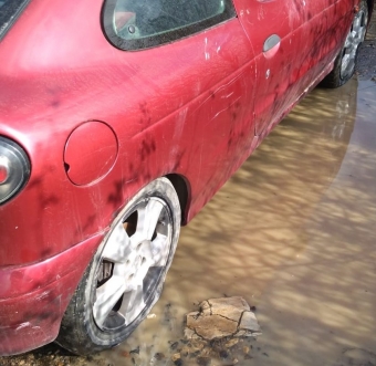 2002 model renault megane 1 coupe çıkma sağ marşbiyel