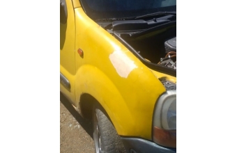 2003 model renault kangoo 1.9 çıkma sağ ön çamurluk